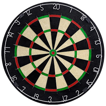 Dartskive i de officielle mål og i professionel kvalitet. Inkl 3. pile.